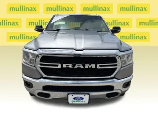 Ram 1500 2022 4x2 Big Horn 4 puertas Cabina Crew 5.6 ft. Pickup SB