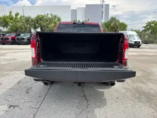 Ram 1500 2021 4x2 Big Horn Cabina Crew de 5.6 pies. Pickup SB