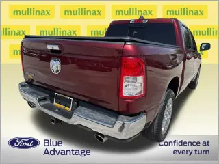 Ram 1500 2019 4x2 Big Horn 4 puertas Cabina Crew 5.6 pies SB Pickup