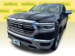 Ram 1500 2019 4x4 Laramie Longhorn 4 puertas Cabina Crew 5.6 pies. Caja corta Pickup