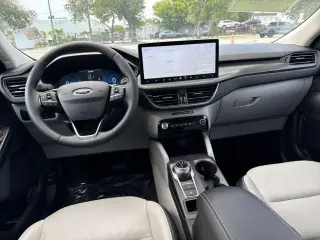 Ford Escape 2023 AWD Platinum 4 puertas SUV