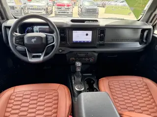 Ford Bronco 2022 4x4 Base 4 puertas SUV