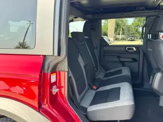 Ford Bronco 2025 4x4 Big Bend 4 puertas SUV