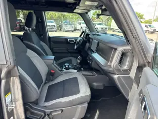 Ford Bronco 2025 4x4 Big Bend 4 puertas SUV