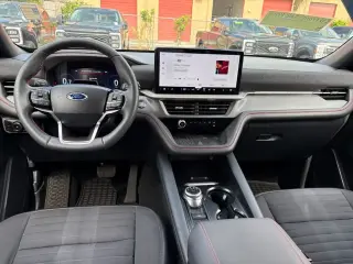 Ford Explorer 2025 ST-Line 4 puertas SUV