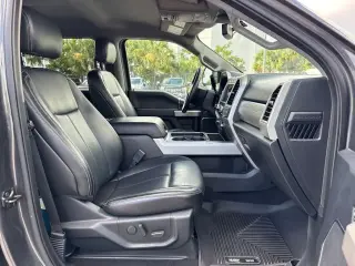 Ford F-250 Super Duty 2020 4x4 Lariat 4 puertas Cabina Crew 8 pies. LB Pickup