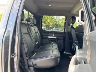 Ford F-250 Super Duty 2020 4x4 Lariat 4 puertas Cabina Crew 8 pies. LB Pickup