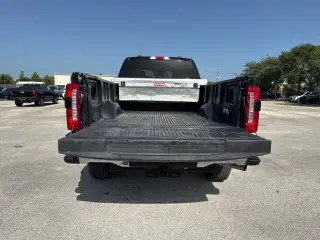 Ford F-250 Super Duty 2023 4x4 XLT 4 puertas SuperCab 1.83 m (6 pies) Pickup