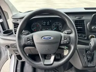 Ford Transit 2025 250 3 puertas LWB Techo Bajo Furgón de Carga
