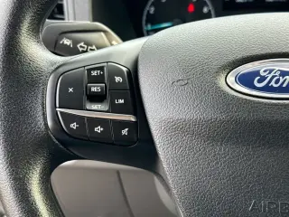 Furgoneta de carga Ford Transit 2025 250 3 puertas LWB Techo bajo
