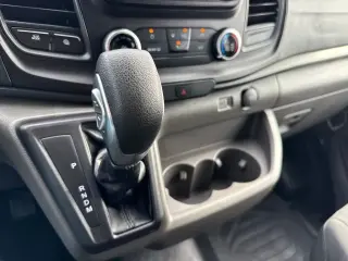 Furgoneta de carga Ford Transit 2025 250 3 puertas LWB Techo bajo