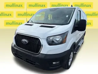 Furgoneta de carga Ford Transit 2025 250 3 puertas LWB Techo bajo