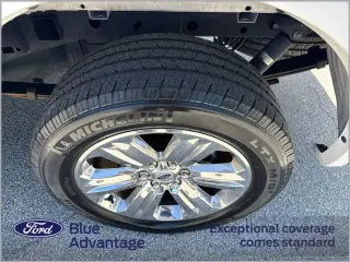 Ford F-150 2020 4x2 Lariat 4 puertas SuperCrew 5.5 pies. SB