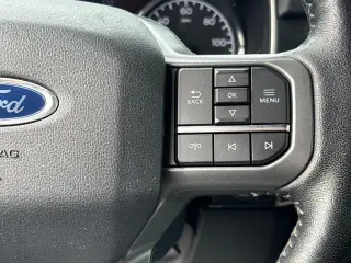 Ford F-150 2021 4x2 XLT 4 puertas SuperCrew 5.5 pies. SB