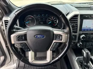 Ford F-150 2019 4x4 Platinum 4 puertas SuperCrew 5.5 pies SB