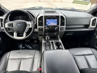 Ford F-150 2019 4x4 Lariat 4 puertas SuperCrew 5.5 pies. SB