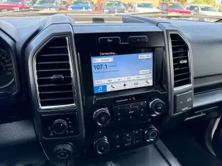 Ford F-150 2016 4x4 XLT 4 puertas SuperCrew 5.5 pies. SB