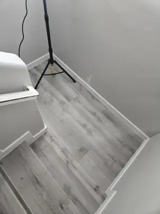 Pisos laminados y de vinyl