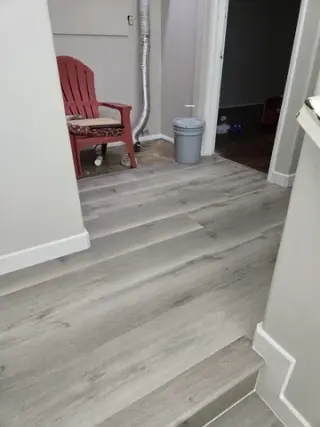 Pisos laminados y de vinyl