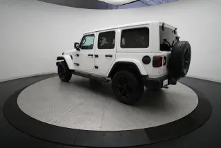 Jeep Wrangler Unlimited 2019 4x4 Sahara 4 puertas SUV