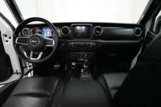 Jeep Wrangler Unlimited 2019 4x4 Sahara 4 puertas SUV