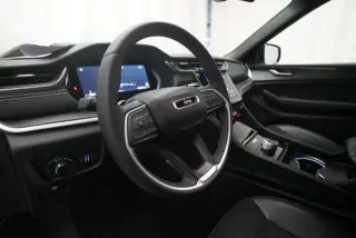 Jeep Grand Cherokee 2025 4x4 Laredo 4 puertas SUV