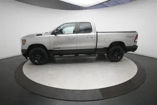 Ram 1500 2022 4x4 Lone Star Cabina Cuádruple 4 puertas 6.4 pies. Caja Corta Pickup