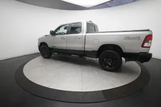 Ram 1500 2022 4x4 Lone Star Cabina Cuádruple 4 puertas 6.4 pies. Caja Corta Pickup