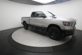 Ram 1500 2022 4x4 Lone Star Cabina Cuádruple 4 puertas 6.4 pies. Caja Corta Pickup