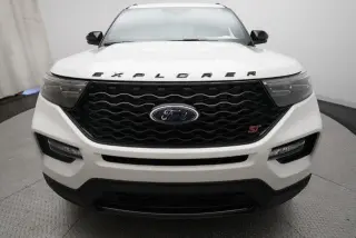 Ford Explorer 2023 AWD ST 4 puertas SUV