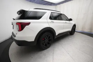 Ford Explorer 2023 AWD ST 4 puertas SUV