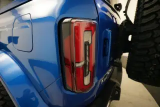 Ford Bronco 2021 4x4 Outer Banks 4 puertas SUV