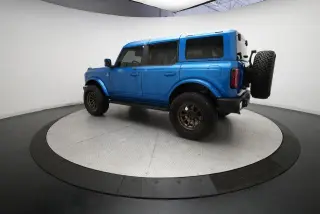 Ford Bronco 2021 4x4 Outer Banks 4 puertas SUV