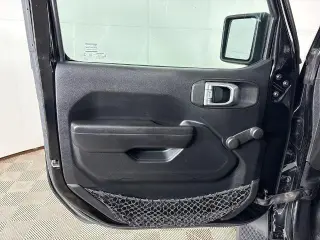 Jeep Wrangler Unlimited 2020 4x4 Sport 4 puertas SUV