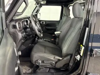 Jeep Wrangler Unlimited 2020 4x4 Sport 4 puertas SUV