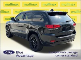 Jeep Grand Cherokee 2020 4x2 Laredo 4 puertas SUV
