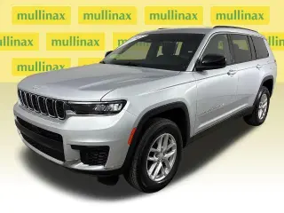 Jeep Grand Cherokee L 2025 4x2 Laredo 4 puertas SUV