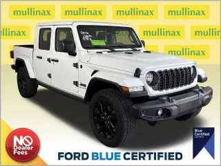 Jeep Gladiator 2025 4x4 Sport 4 puertas Crew Cab 5.0 pies SB