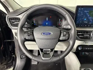 Ford Escape Híbrido Enchufable 2023 Base 4 puertas SUV