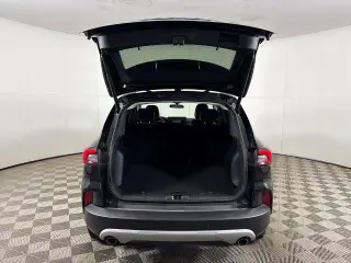 Ford Escape Híbrido Enchufable 2023 Base 4 puertas SUV