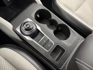 Ford Escape Híbrido Enchufable 2023 Base 4 puertas SUV