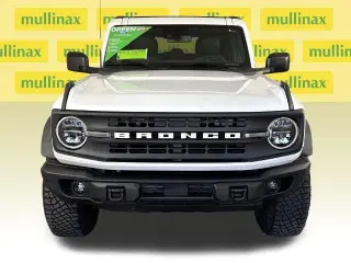 Ford Bronco 2024 4x4 Black Diamond 4 puertas SUV