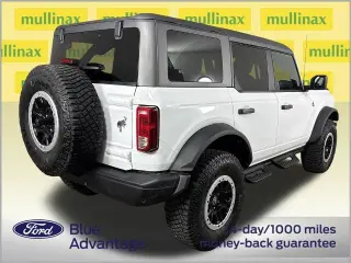Ford Bronco 2024 4x4 Black Diamond 4 puertas SUV