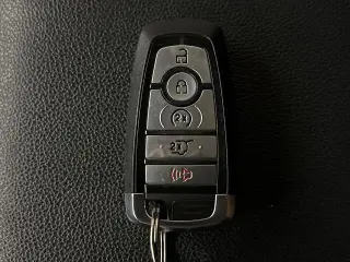 Ford Expedition 2022 4x4 XLT 4 puertas SUV