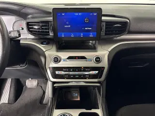 Ford Explorer 2022 XLT 4 puertas SUV
