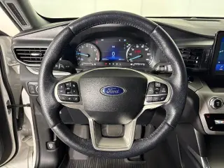 Ford Explorer 2022 XLT 4 puertas SUV