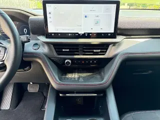 Ford Explorer 2025 ST-Line 4 puertas SUV