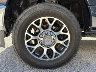 Ford F-250 Super Duty 2021 4x4 Lariat 4 puertas Cabina Crew 8 pies LB Pickup