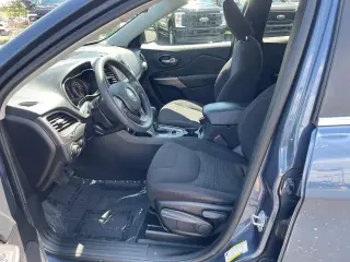 Jeep Cherokee 2019 Latitude 4 puertas SUV