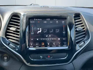 Jeep Cherokee 2019 4x4 Limited 4 puertas SUV